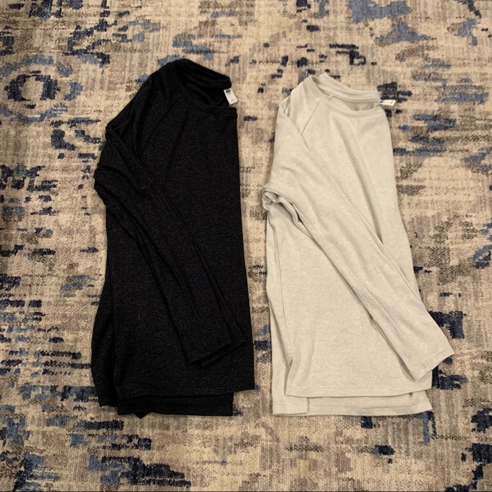 Lot of 2 Old Navy Crew Neck Sweaters